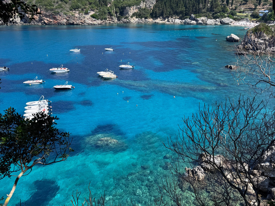 Rovinia Beach-Paleokastritsa必去景点