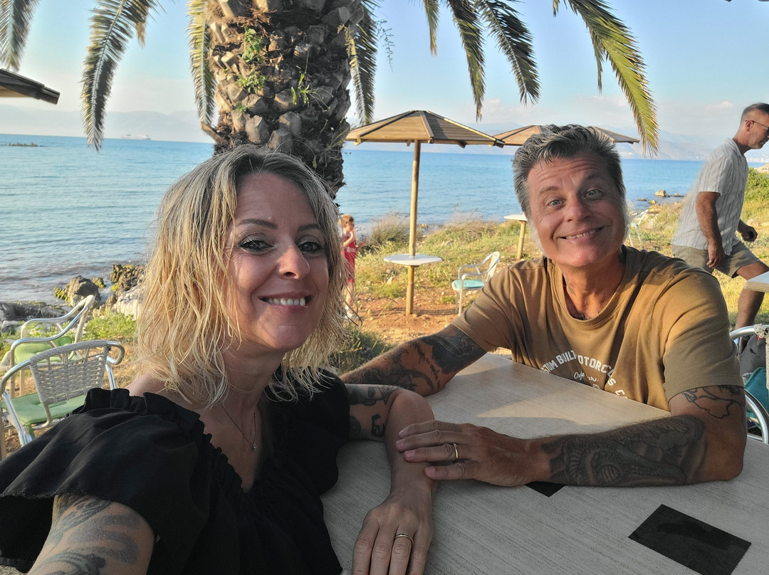 Hellas Traditional Taverna