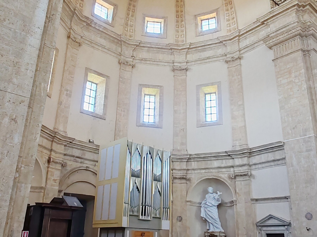 Tempio di Santa Maria della Consolazione-托迪必去景点