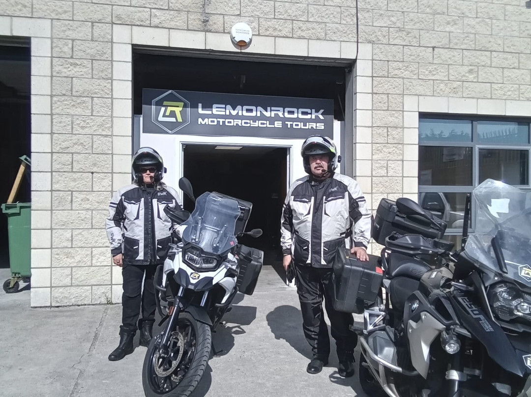 Lemonrock Motorcycle Tours-都柏林必去景点