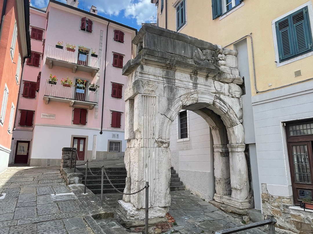 Arco di Riccardo-的里雅斯特必去景点