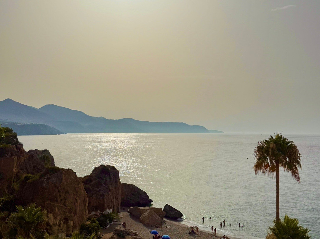 Calahonda Beach-内尔哈必去景点