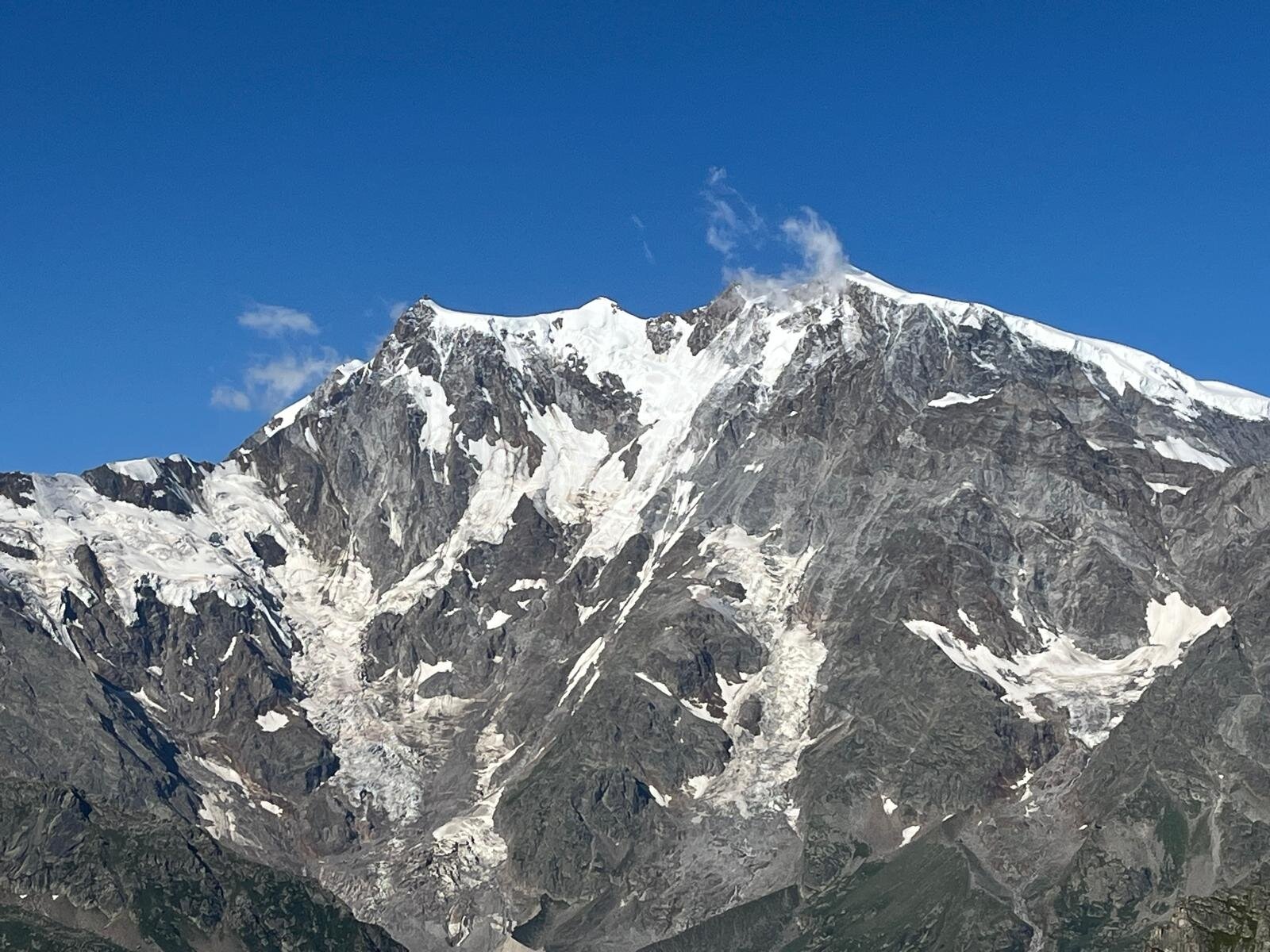梦幻酒店-旅行者