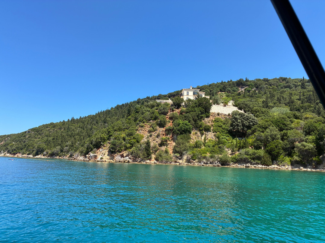 Dolphin Ski Club Water Sports & Boat Hire-Skala必去景点