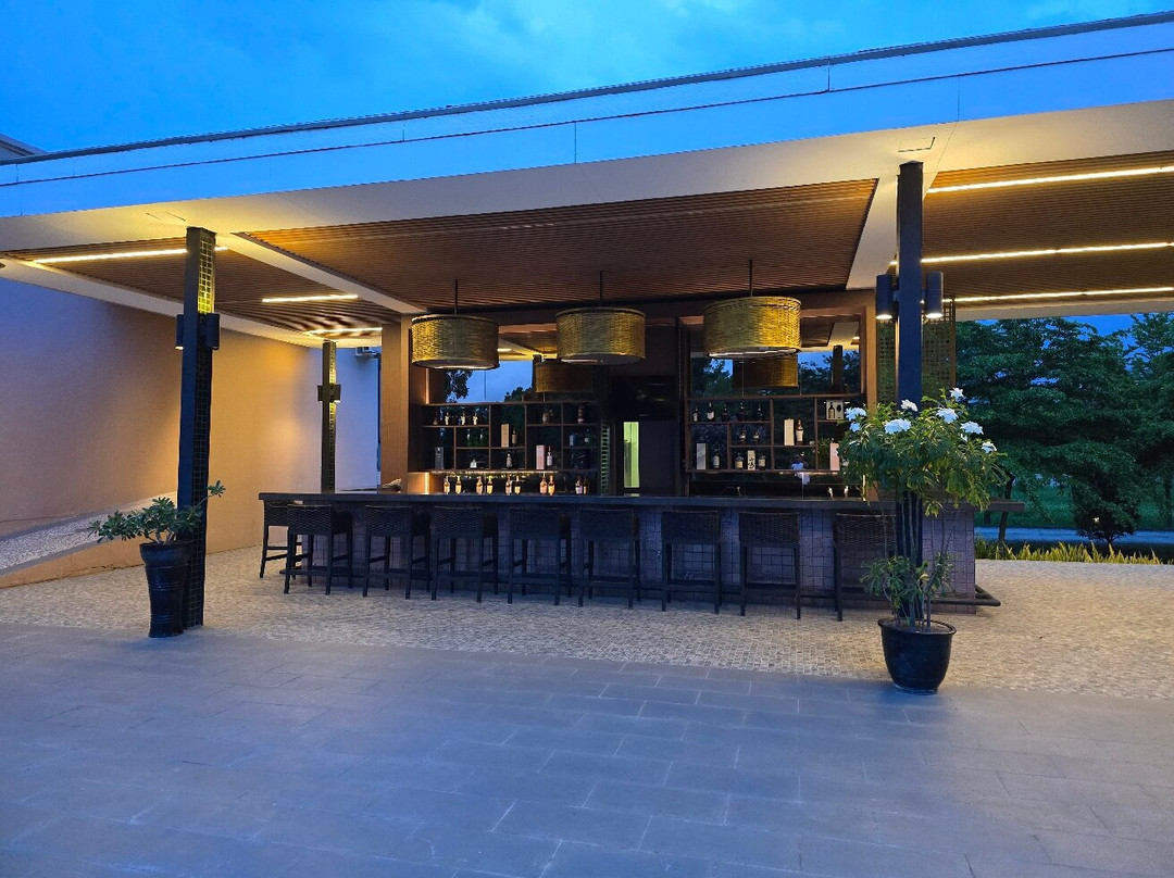翡翠宫酒店主图