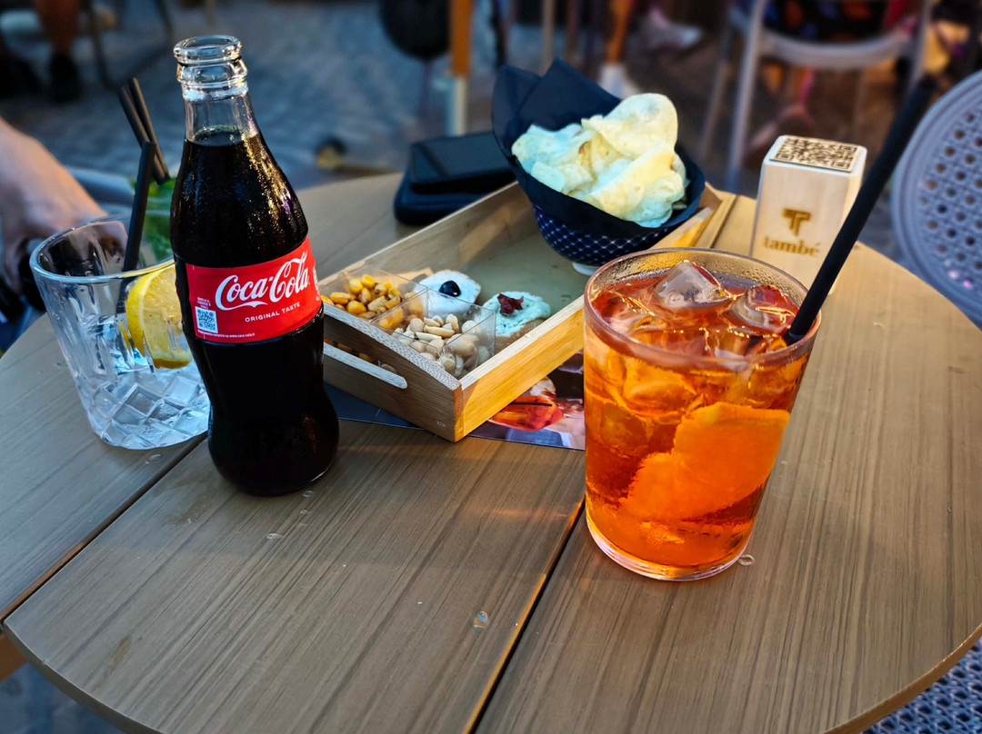 També Alghero - Aperitif Bar & Food