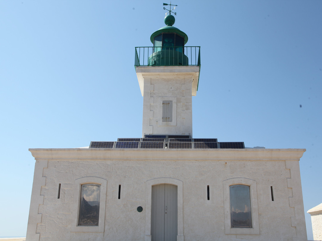 Phare de la Pietra-Ile Rousse必去景点