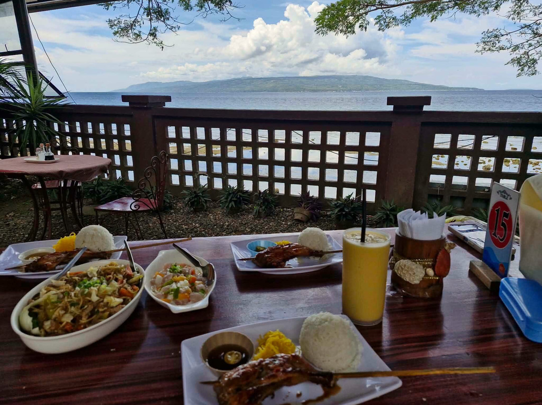 Jo's By The Sea