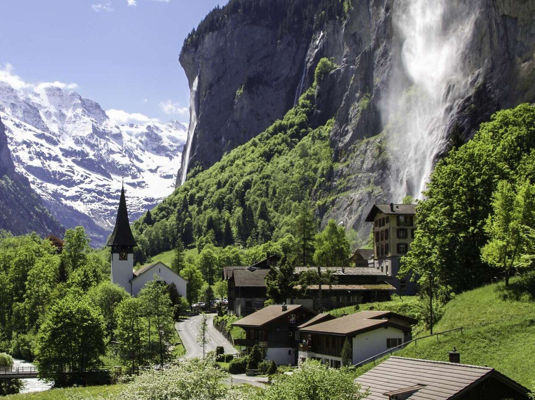 Lauterbrunnen Church-劳特布龙嫩必去景点