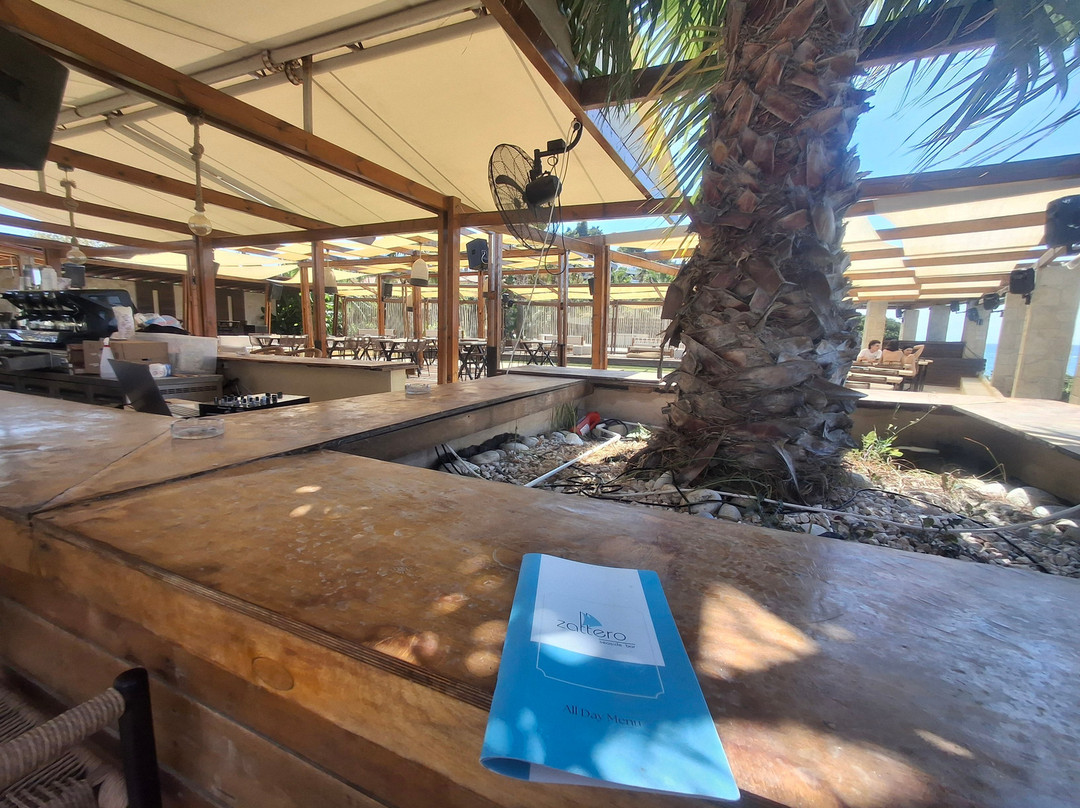 Zattero Seaside Bar-Fourka必去景点