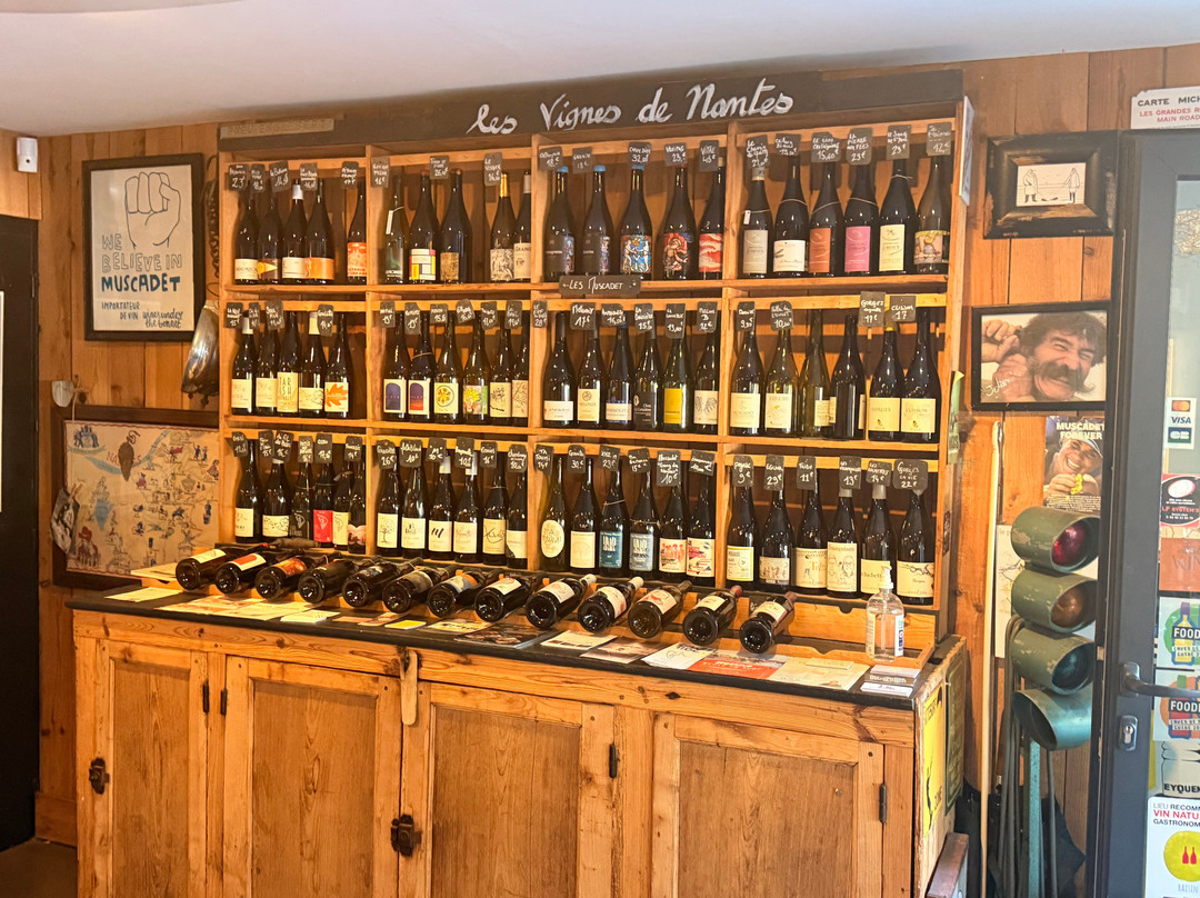 Le Garage a Vins-勒普利盖恩必去景点