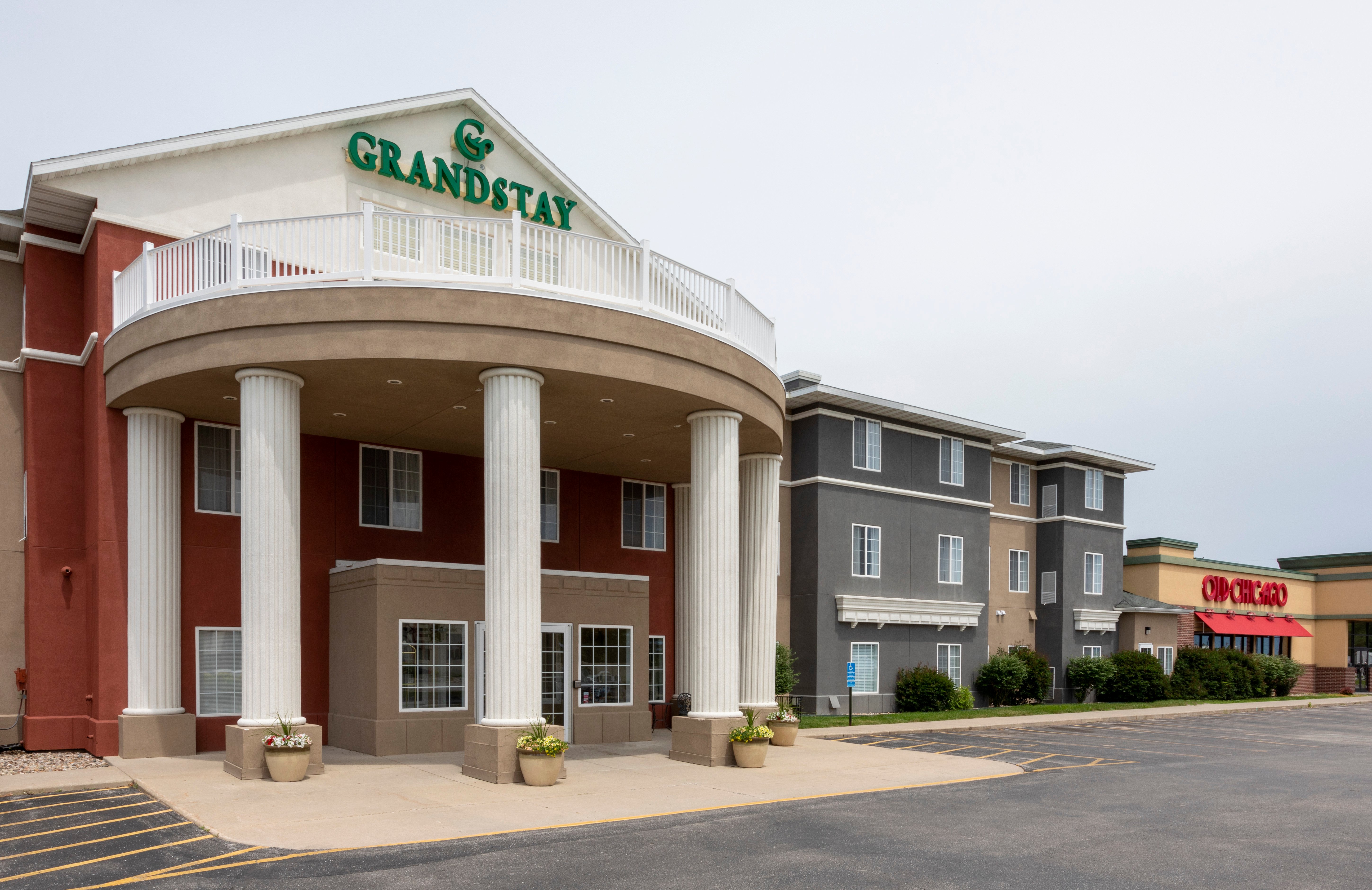 Grandstay Ames-官方