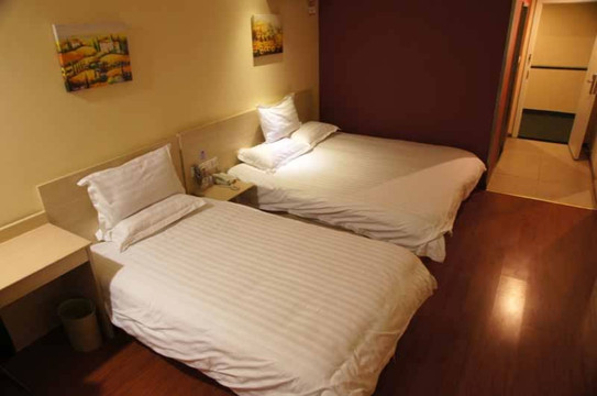 汉庭酒店(重庆观音桥步行街店)主图