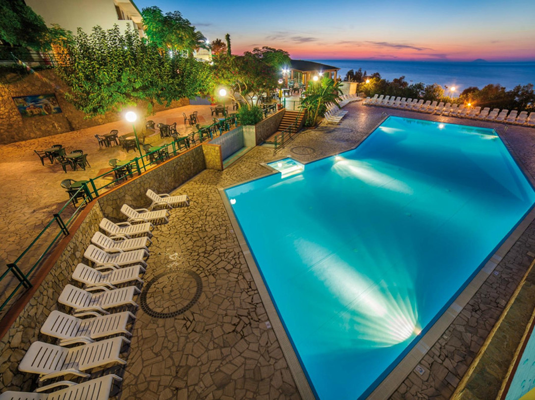 Baia Calava Hotel e Residence