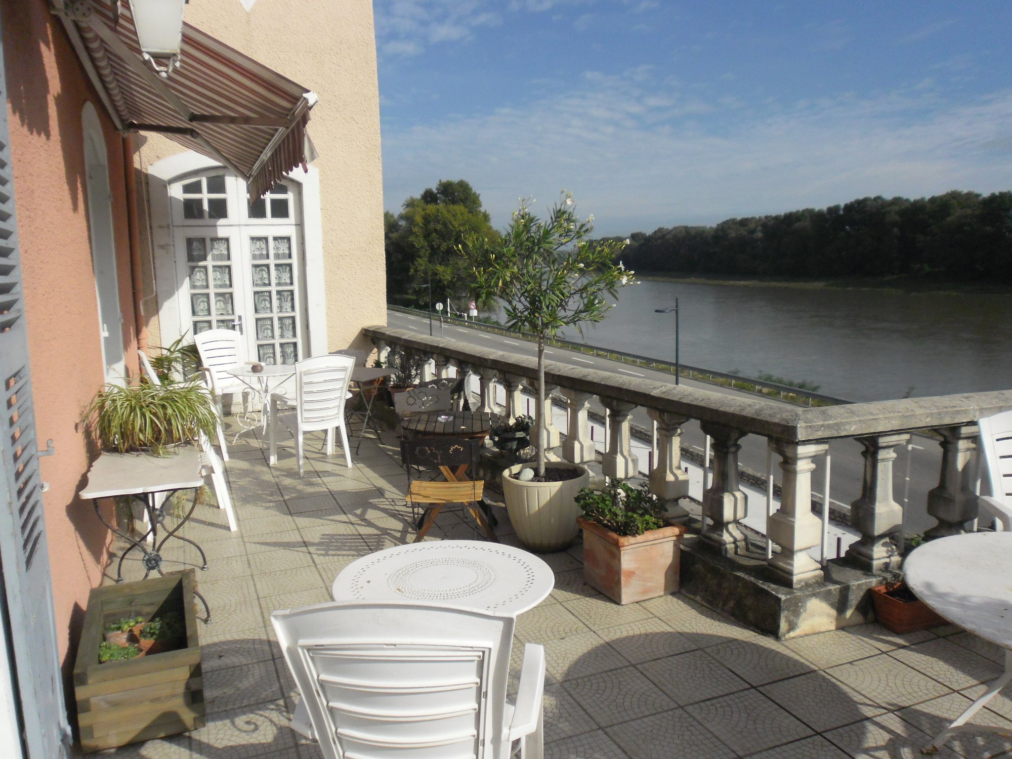 Logis Hôtel le Prieuré-官方