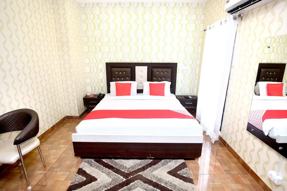 OYO 14969 Hotel Harison's