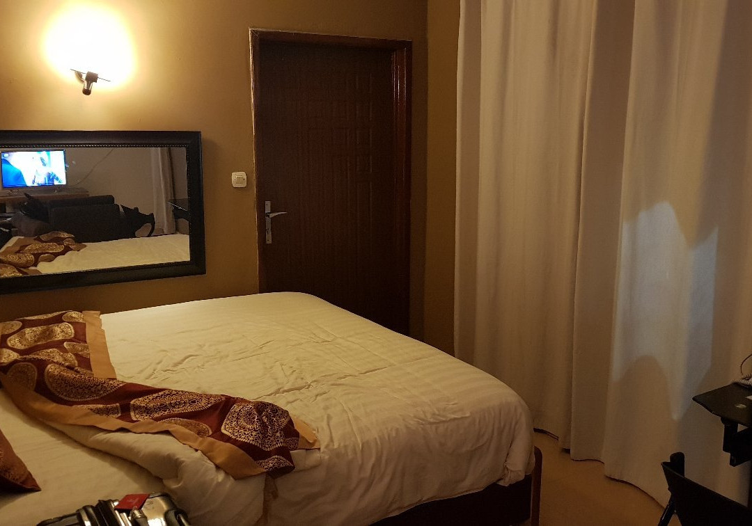 Chrisnet Apartments