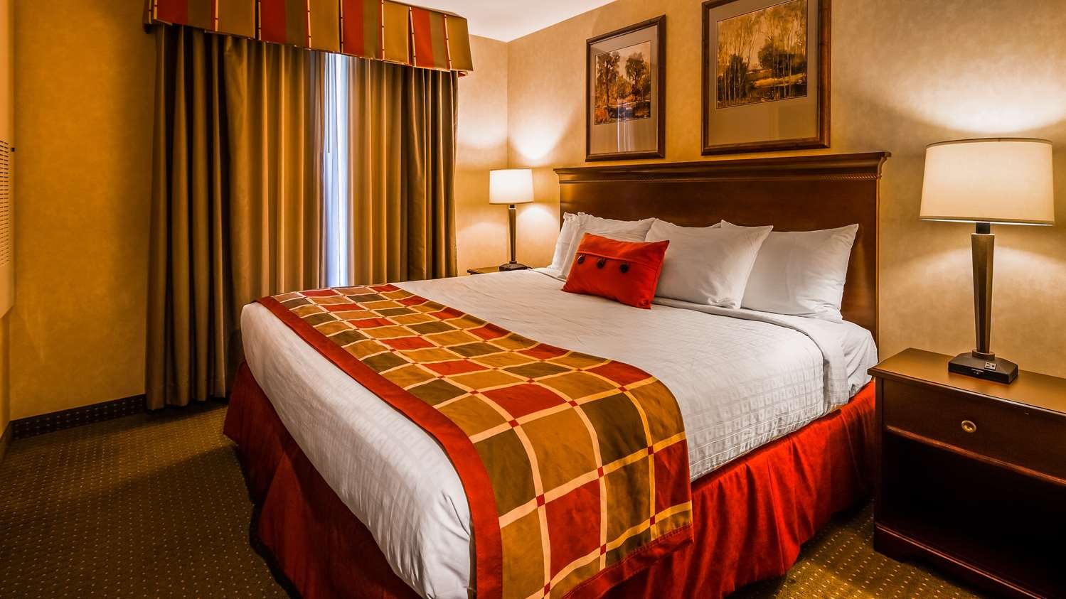 Best Western Plus Ticonderoga Inn & Suites-官方