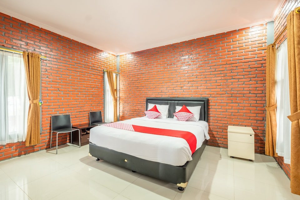 OYO 862 Derajat 4r Cottage