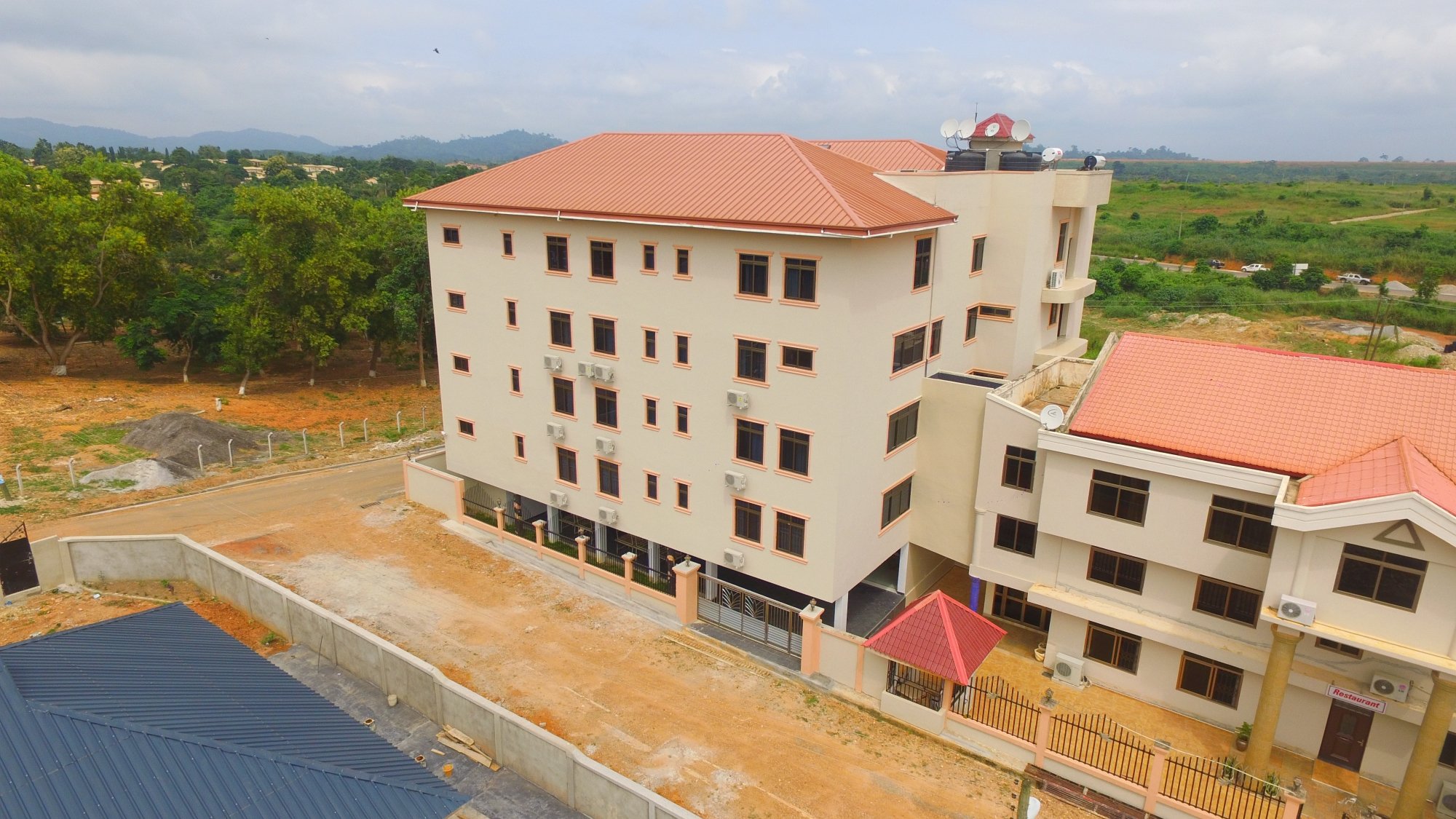 Mawuli Hotel-官方