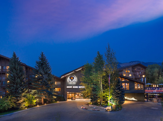 斯诺基恩度假酒店主图