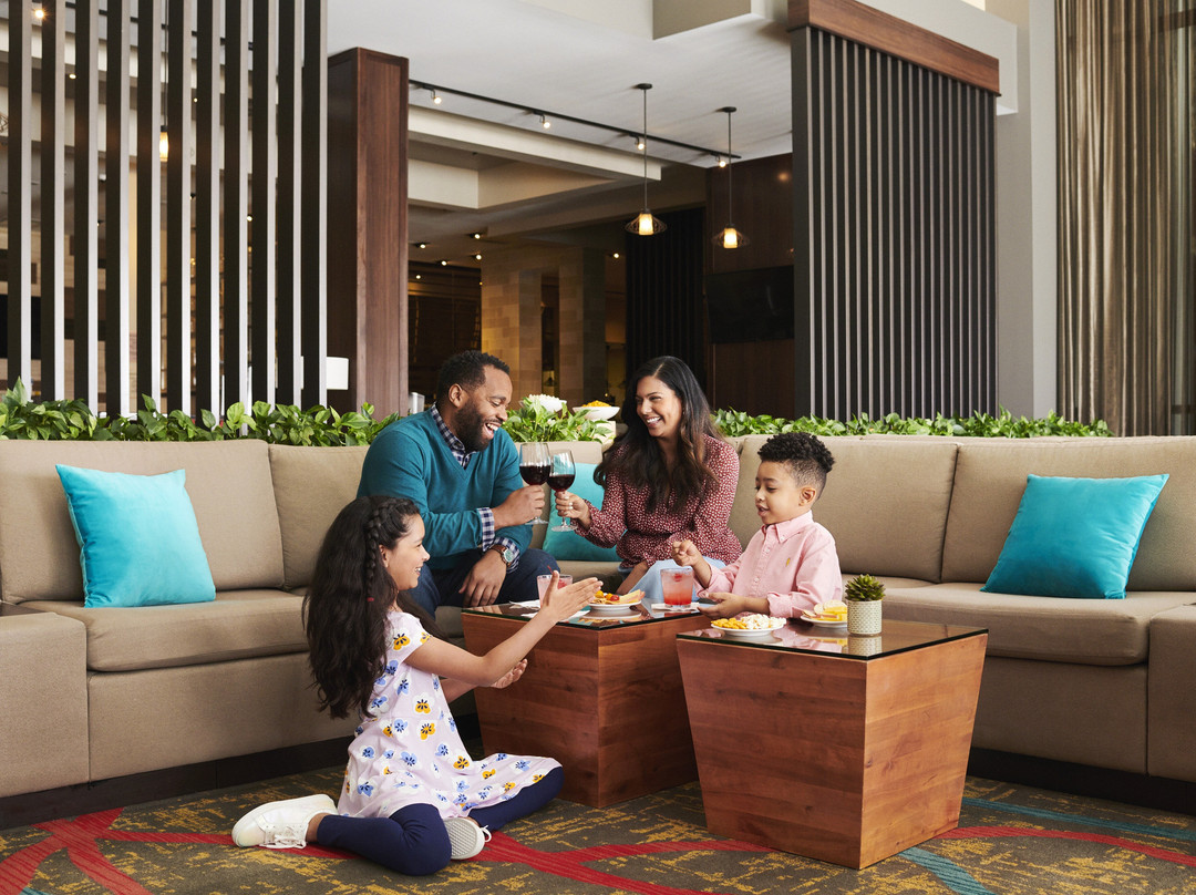 Embassy Suites by Hilton Charleston Harbor Mt. Pleasant主图