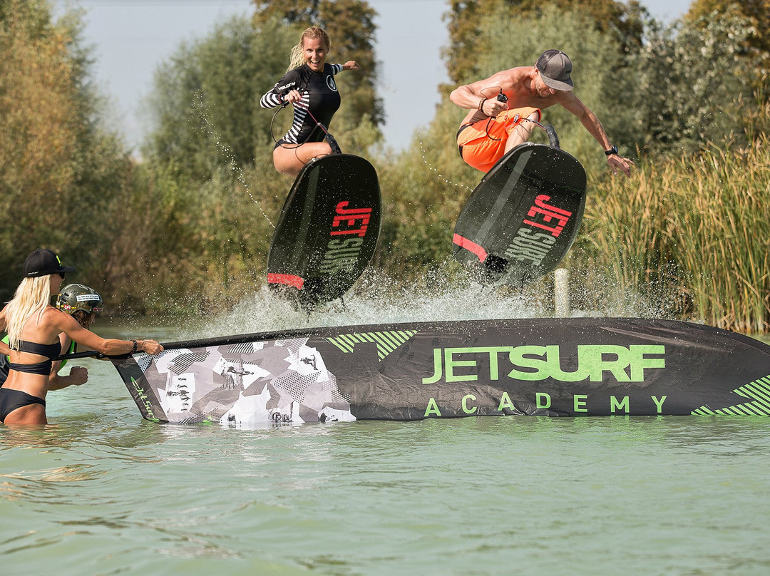 JETSURF ACADEMY-Valtice必去景点