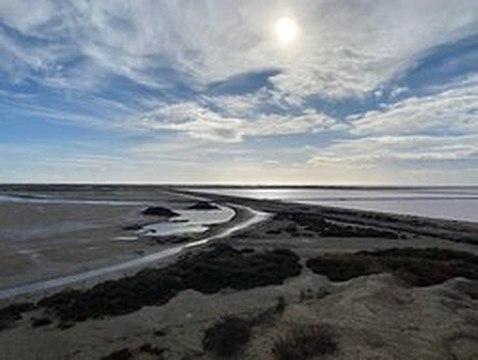 Salt Pan Observation Mound-Salin de Giraud必去景点