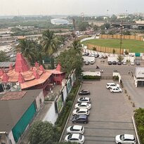 Orange Megastructure LLP主图