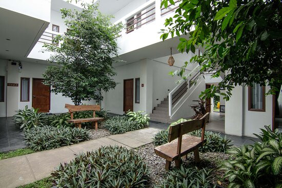 Diva Lombok Resort & Bintang Cafè主图