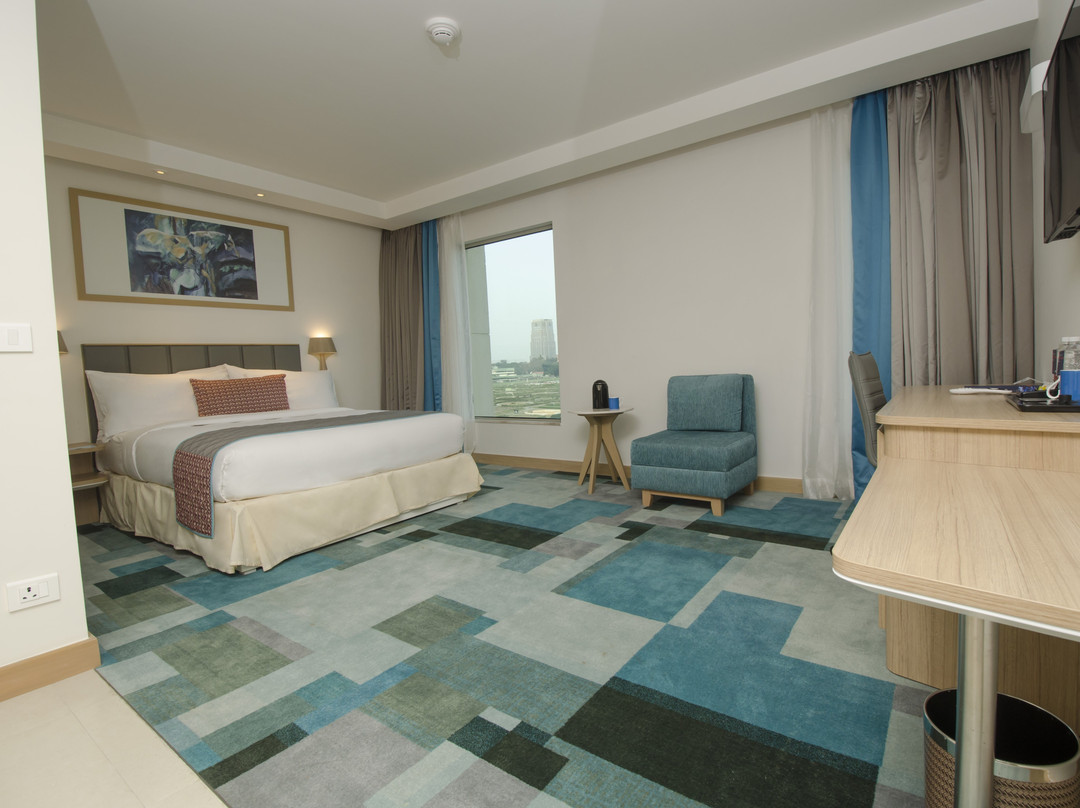 Holiday Inn Bengaluru Racecourse by IHG主图