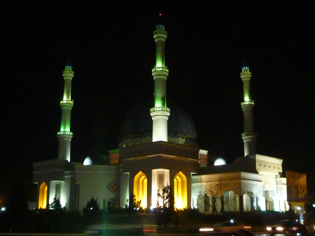 Gurbanguly Hajji Mosque景点图片