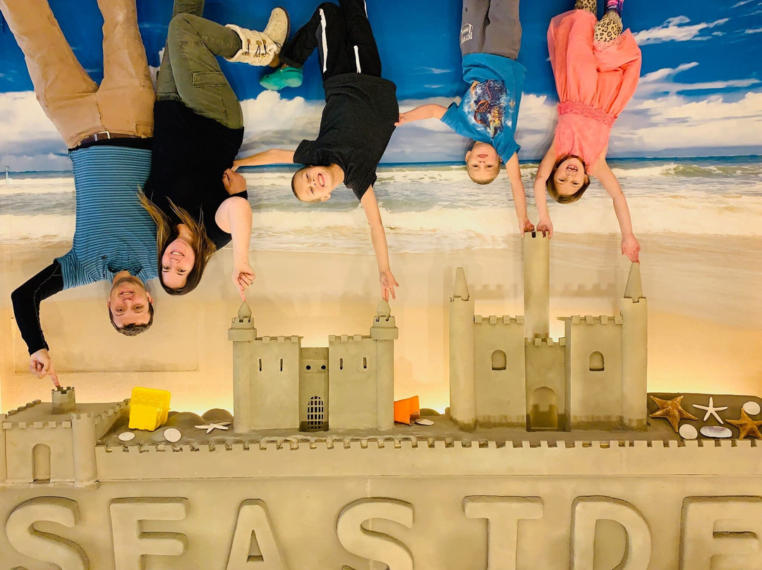 锡赛德旅游景点-Seaside Inverted Experience