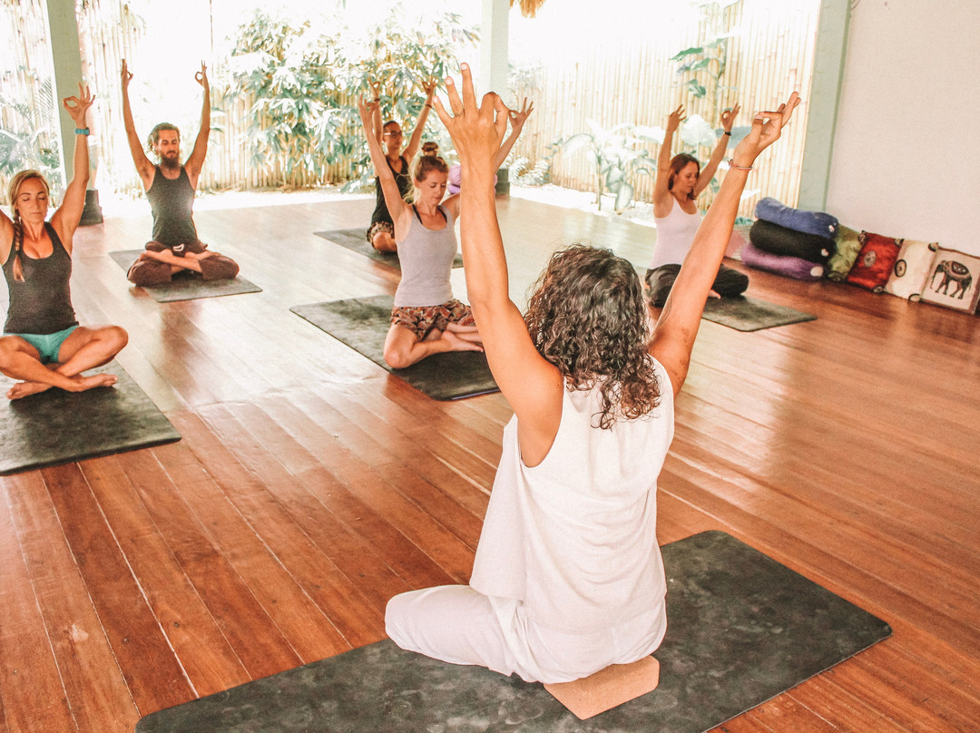 Yoga Dunia Lembongan-蓝梦岛必去景点