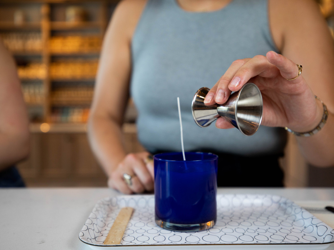 Chesterbrook旅游景点-Cork and Candles