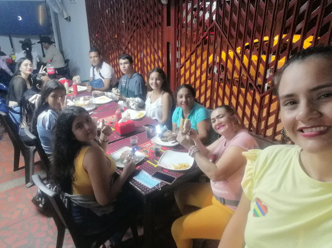 C y P Carbon Y Parrilla