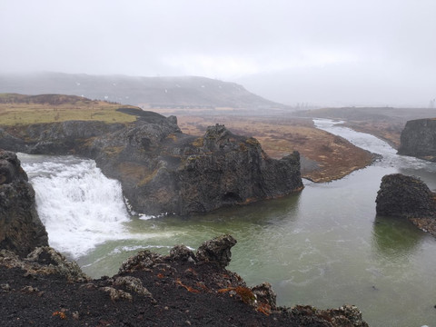 Hjalparfoss-南部地区必去景点