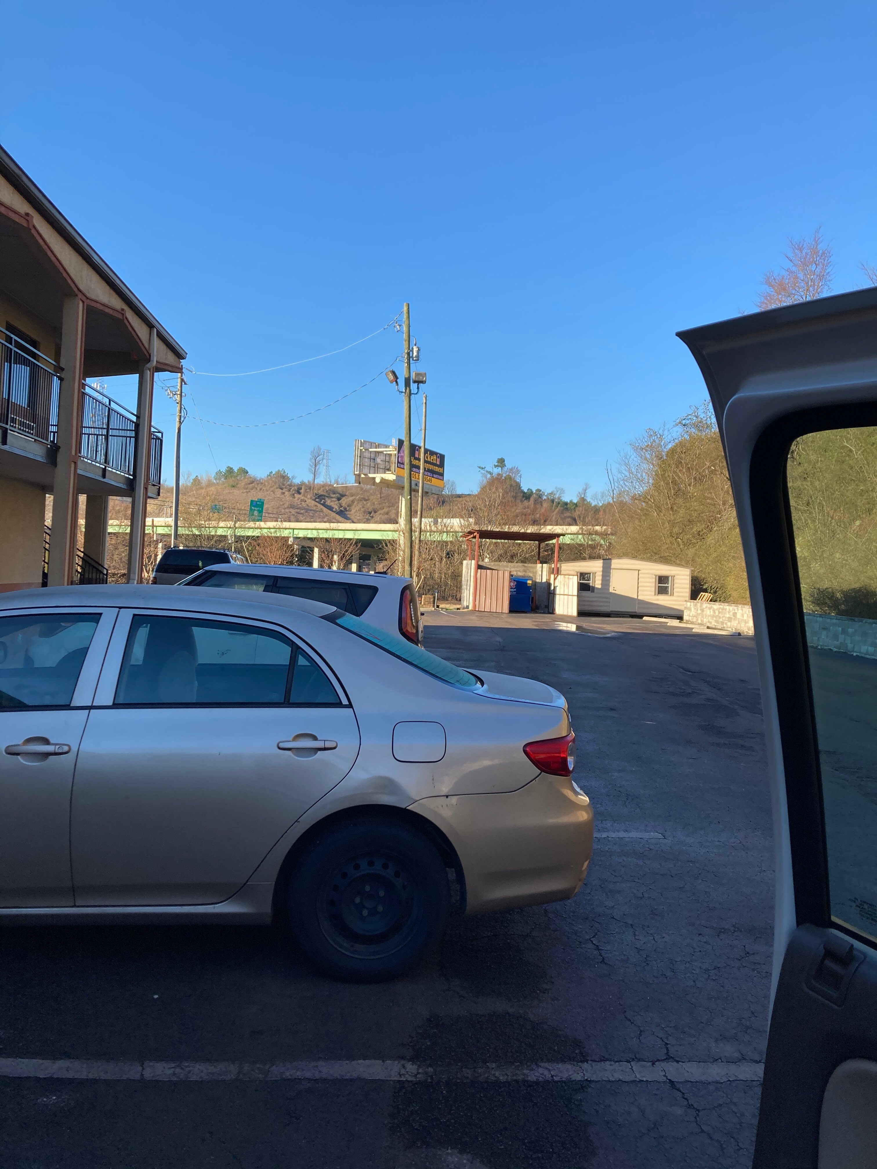 Days Inn by Wyndham Fultondale-酒店景观