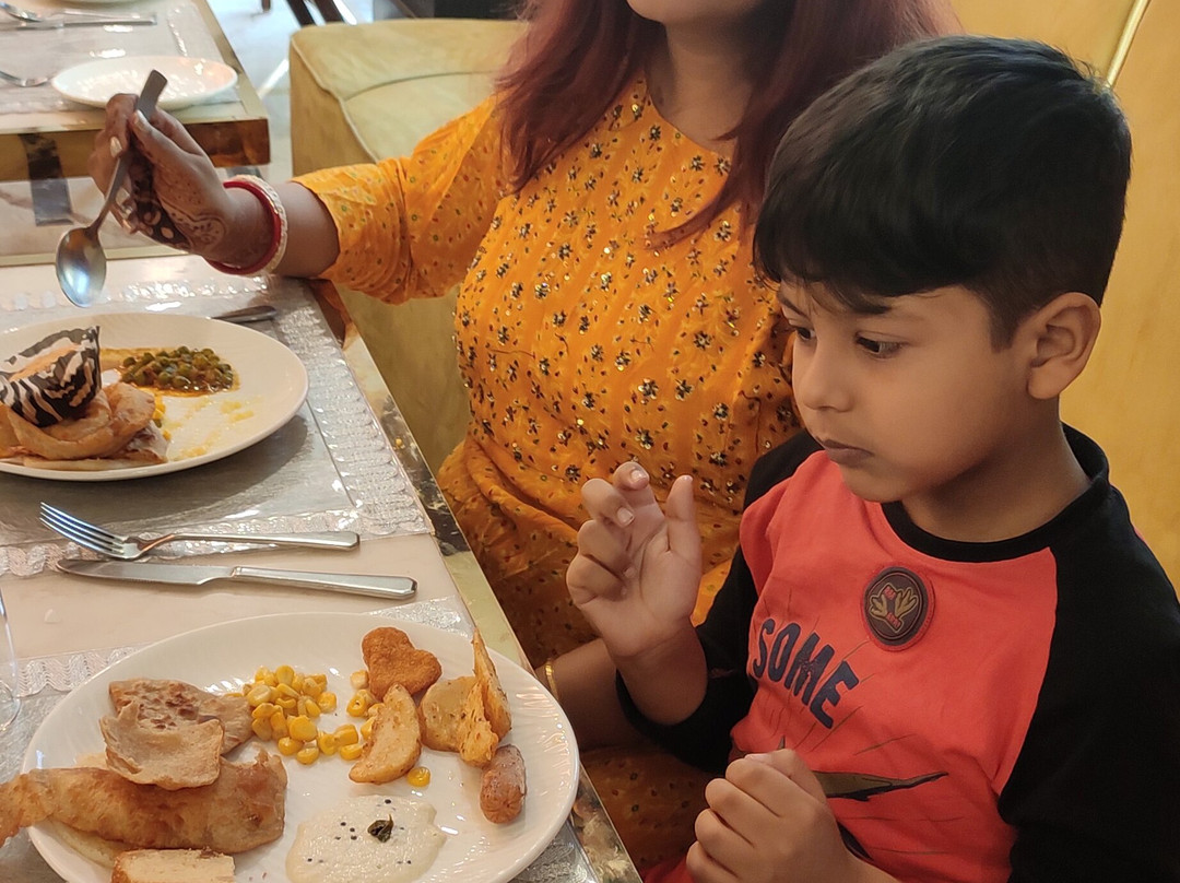 Hotel Gargee Grand主图