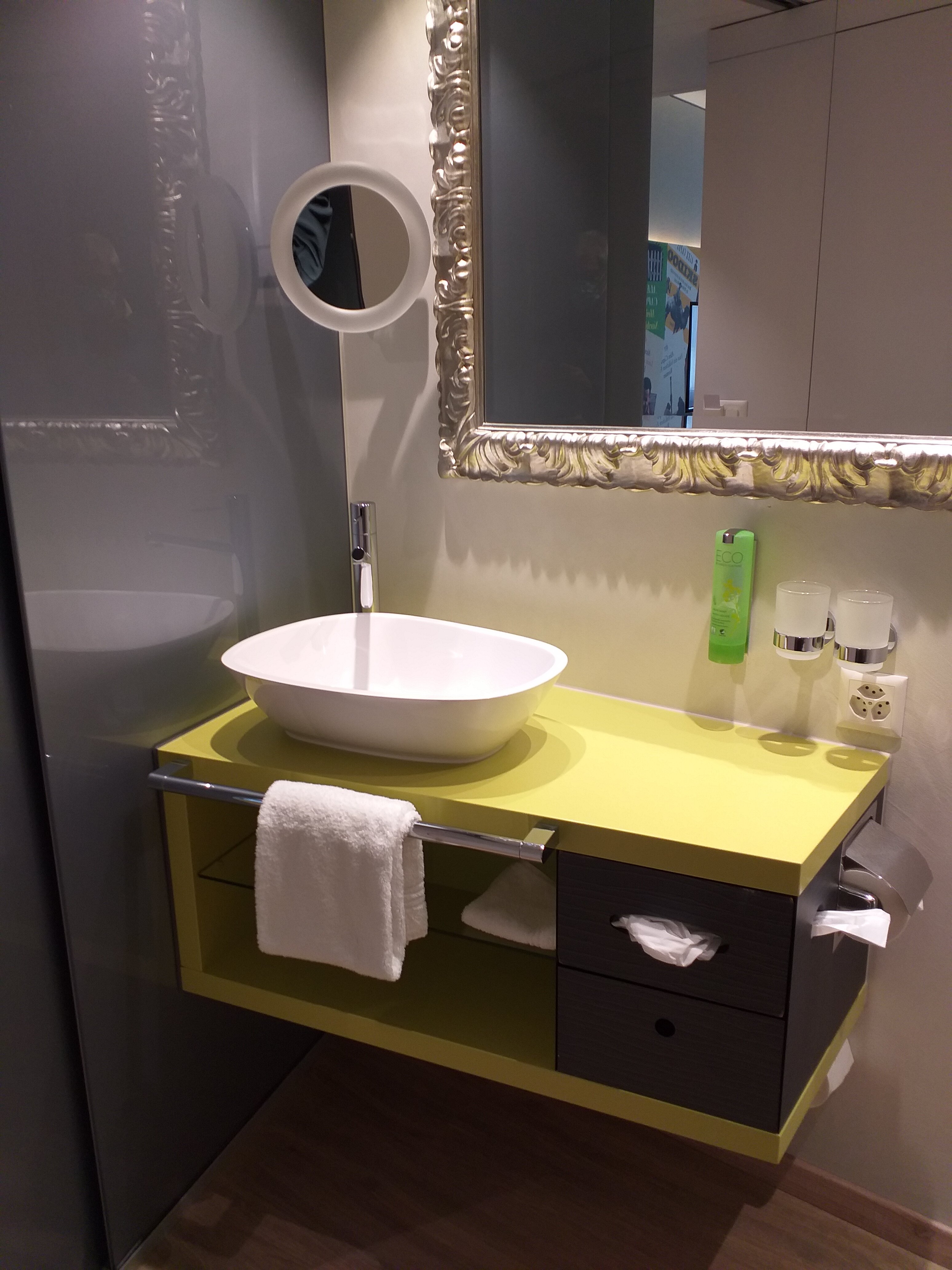 Hotel Arte - Ihr Zuhause-浴室