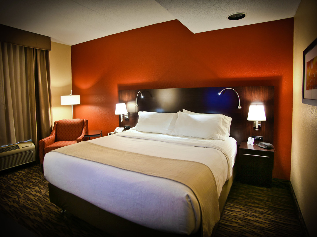 Holiday Inn & Suites La Crosse - Downtown by IHG主图
