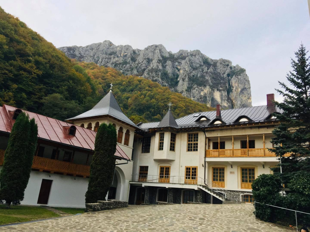 Ramet Monastery-Valea Manastirii必去景点