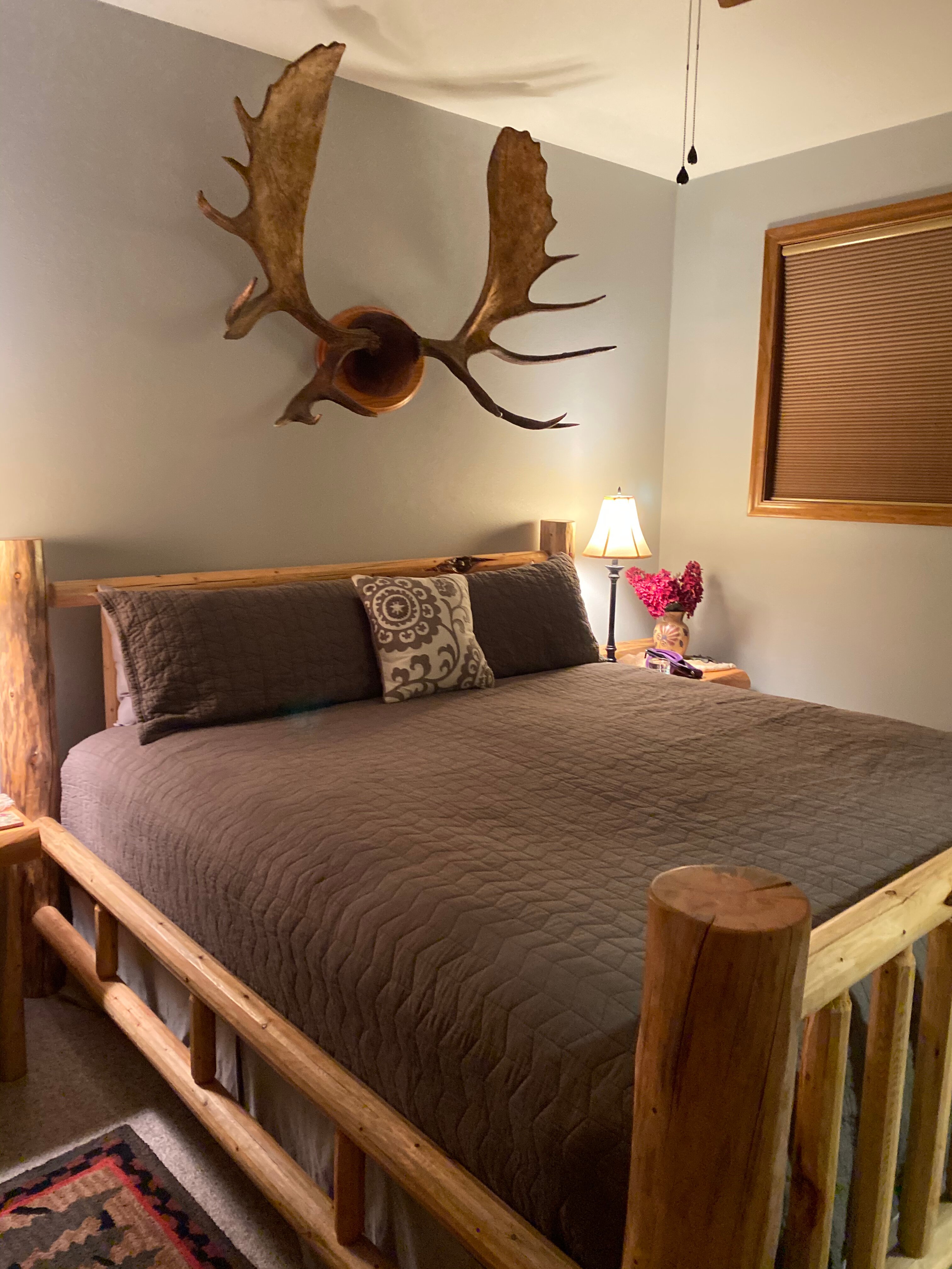 Two Bears Inn Bed & Breakfast-浴室
