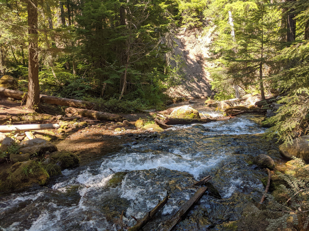 Tamanawas Falls Trail-胡德里弗必去景点