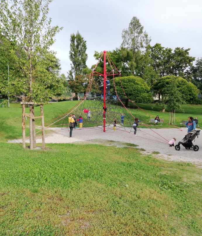 Parco Petrarca景点图片