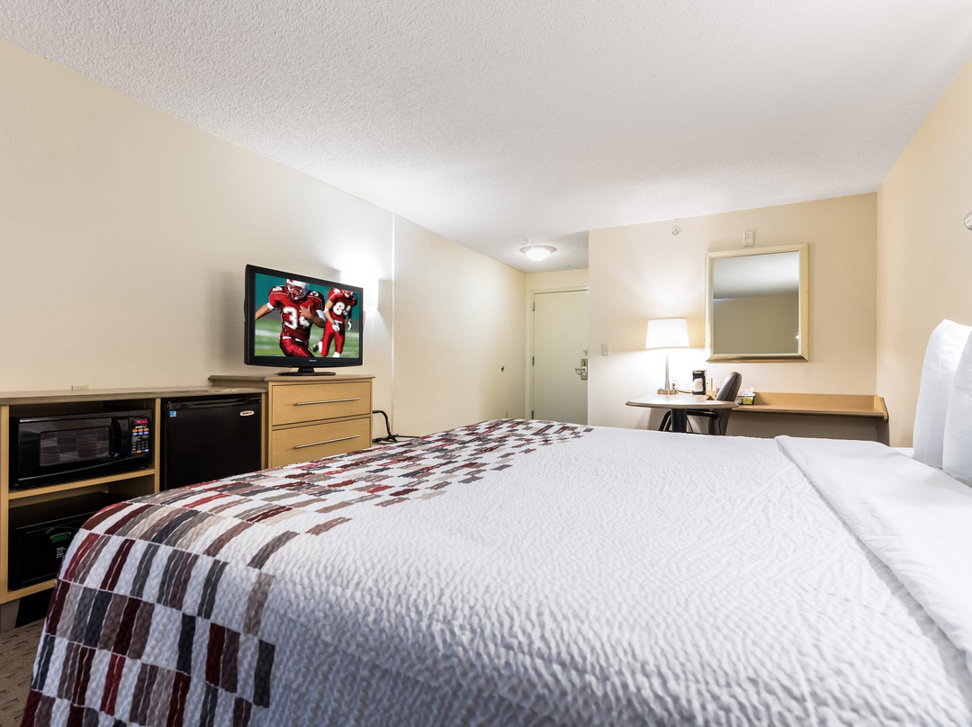 Berea酒店住宿-Red Roof Inn Cleveland Airport - Middleburg Heights