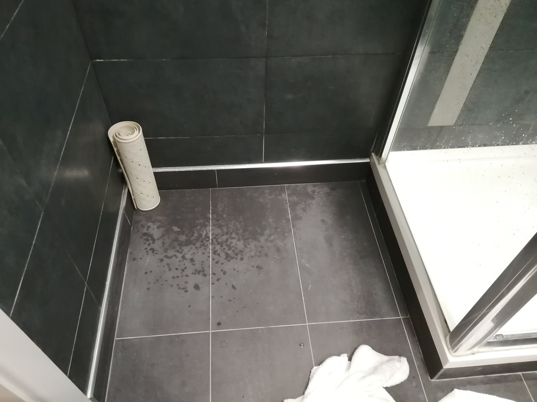 阿斯隆泉水酒店主图