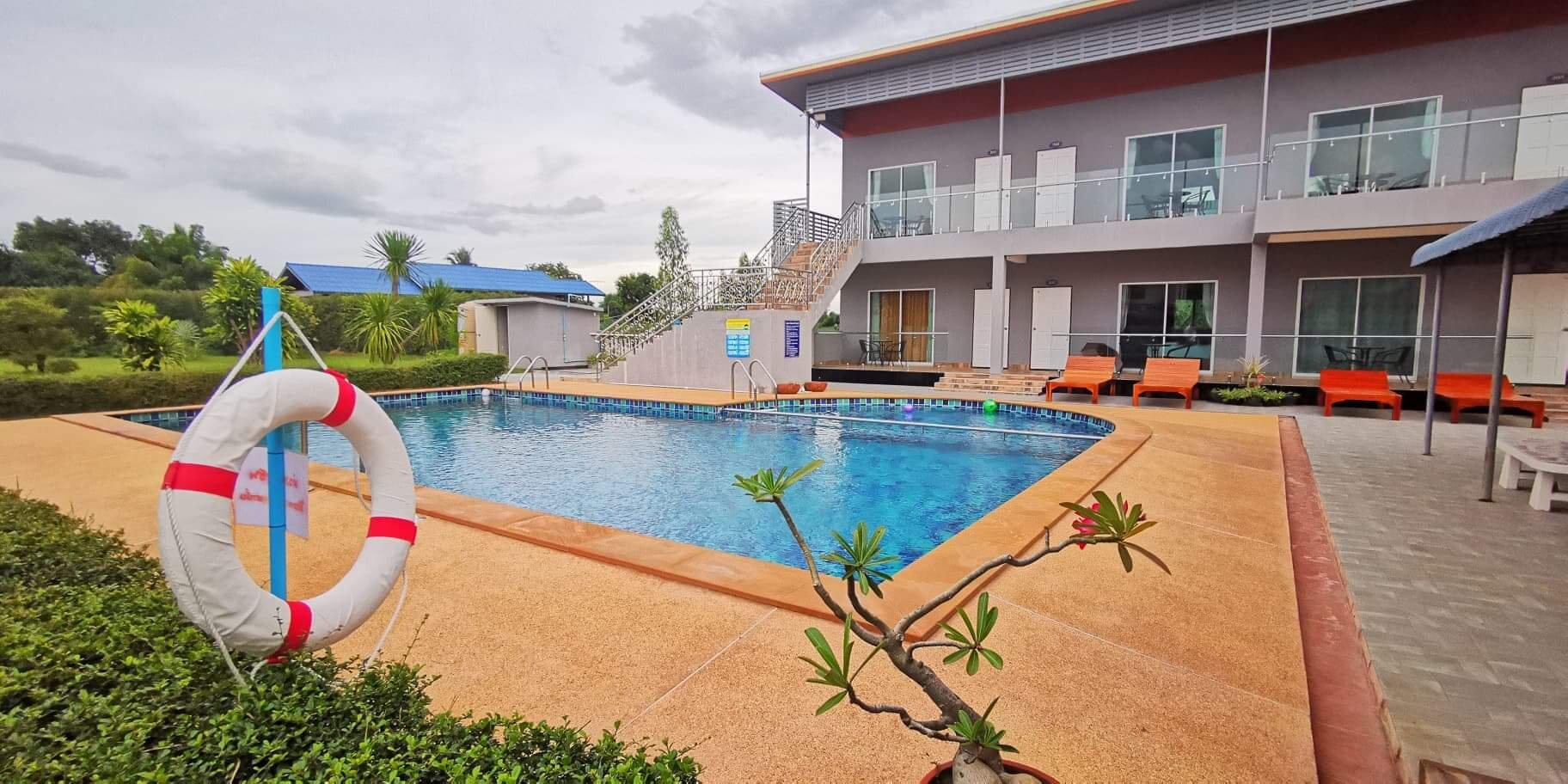 Pakham Gardens Resort-官方