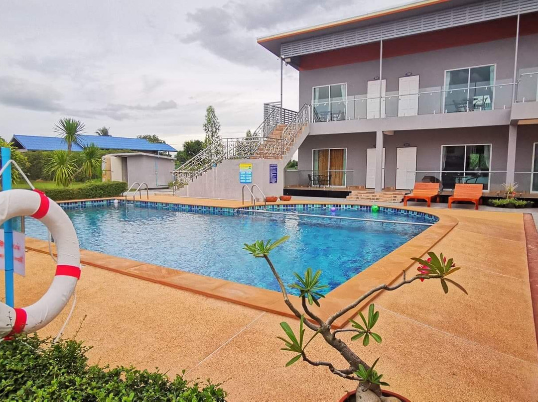 Pakham Gardens Resort主图
