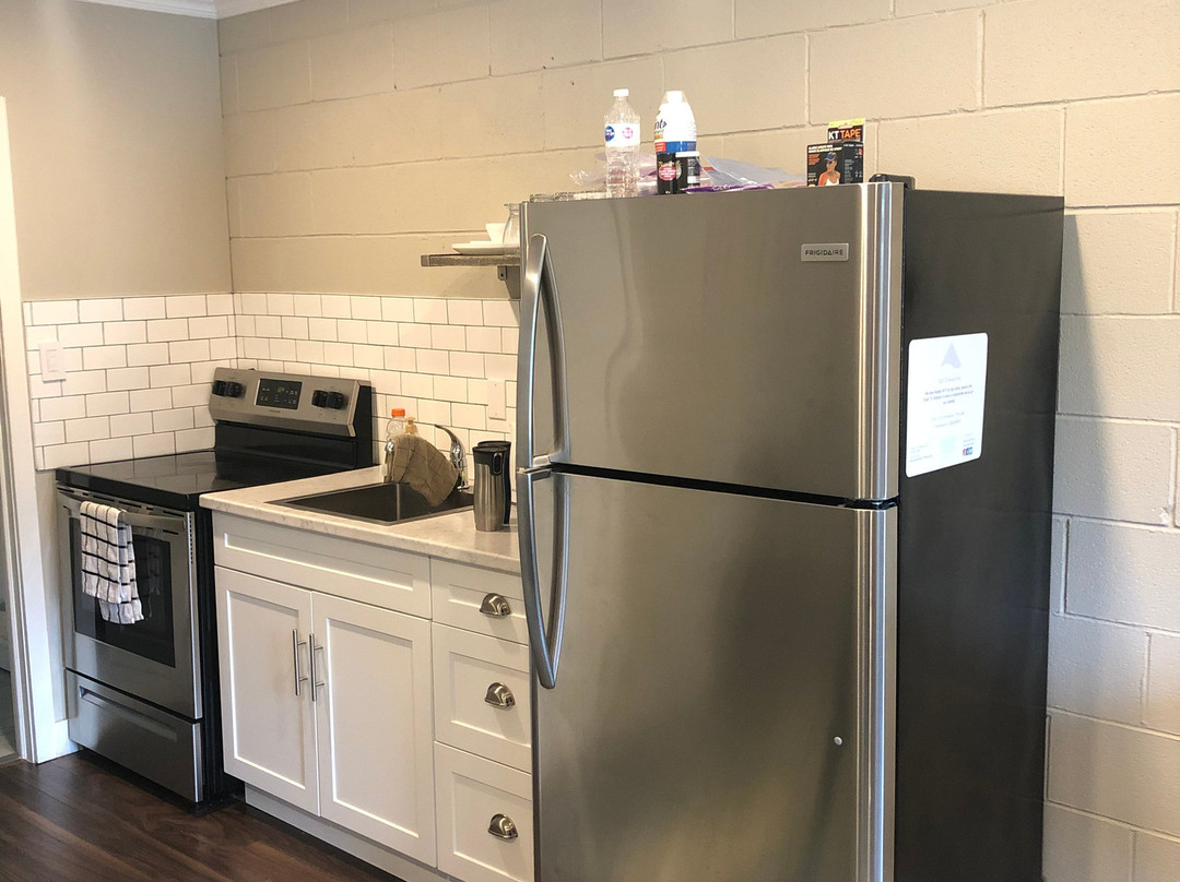 The Lake At Blue Mountains主图